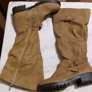 Womens khaki boots